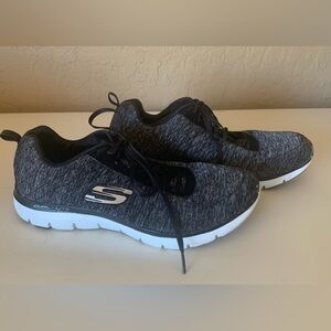Skechers Lite-Weight Heather Gray Tennis Shoes